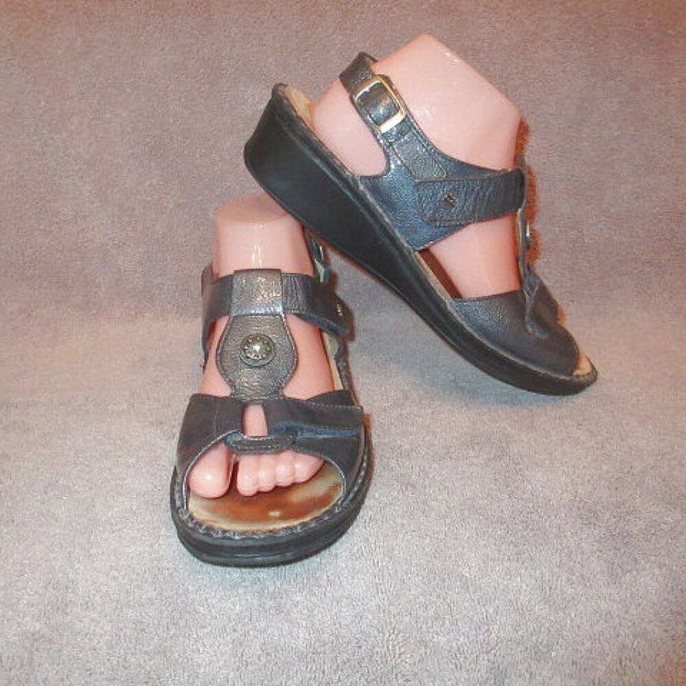 Finn Comfort Leather Adana Sandals Size 7.5D 38 Wide Arch Support Ankle Strap